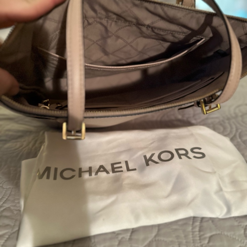 Michael Kors Small tote - Picture 3 of 5